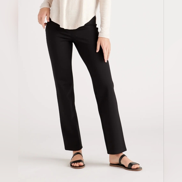 NEW Quince Ultra-Stretch Ponte Straight Leg Pant Black Sz M Petite - Picture 1 of 9